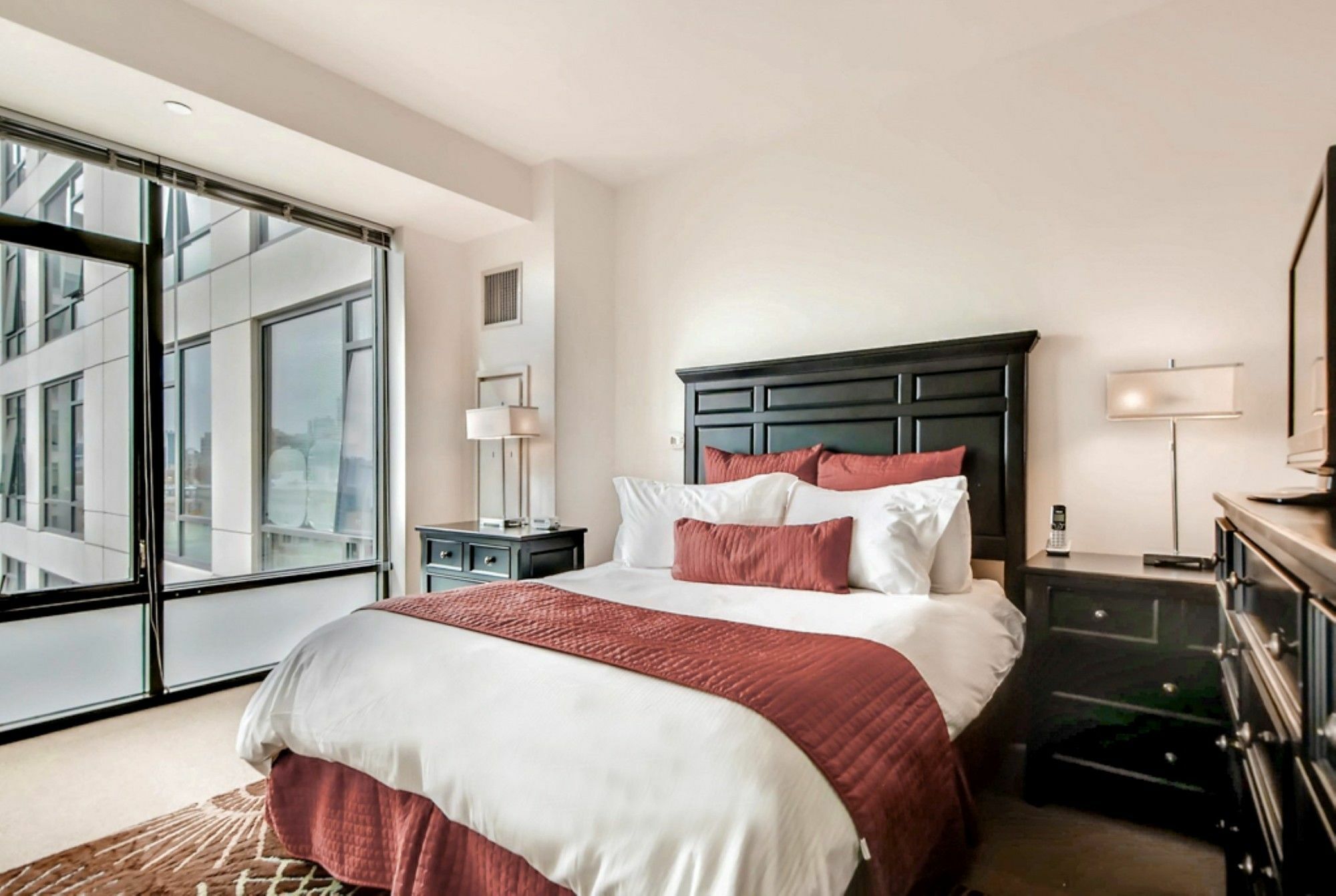 Global Luxury Suites At Kenmore Square Бостон Екстер'єр фото