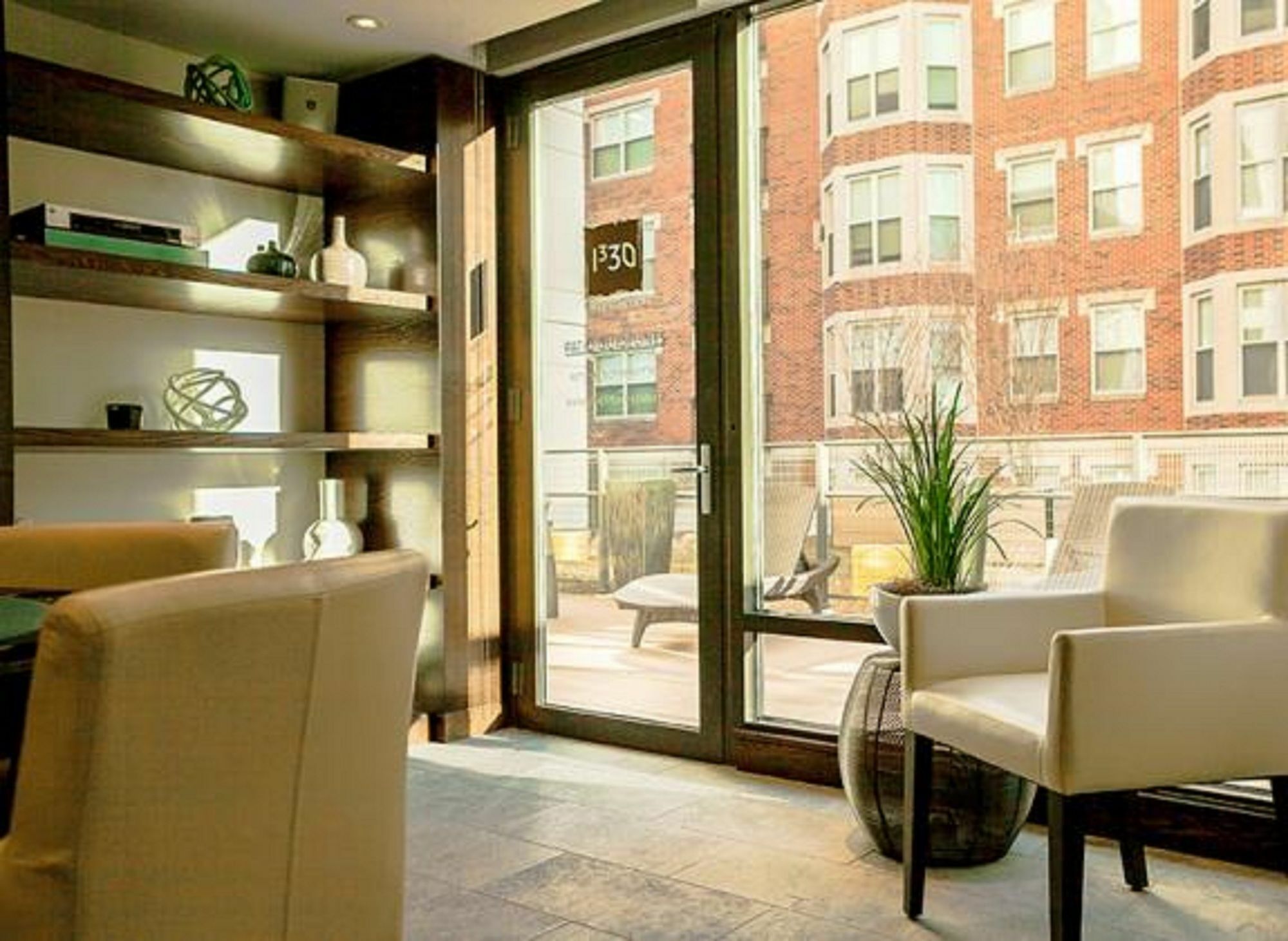 Global Luxury Suites At Kenmore Square Бостон Екстер'єр фото